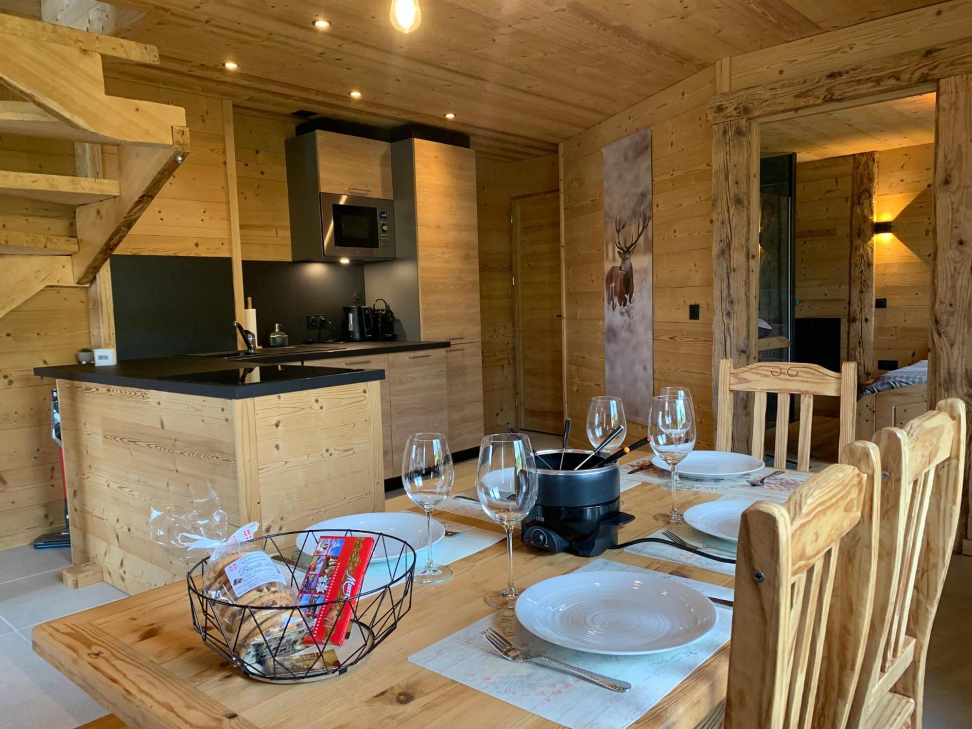 L'Ecureuil, Chez Le Charpentier D'Antan, La Chaleur Du Bois, Le Calme De La Campagne Apartment Epagny Metz-Tessy Ngoại thất bức ảnh